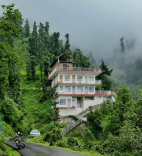 FORTUNE HEIGHTS HOMESTAY DALHOUSiE